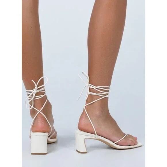 PRINCESS POLLY Calile Ankle Wrap Square Toe Sandal - Picture 3 of 8